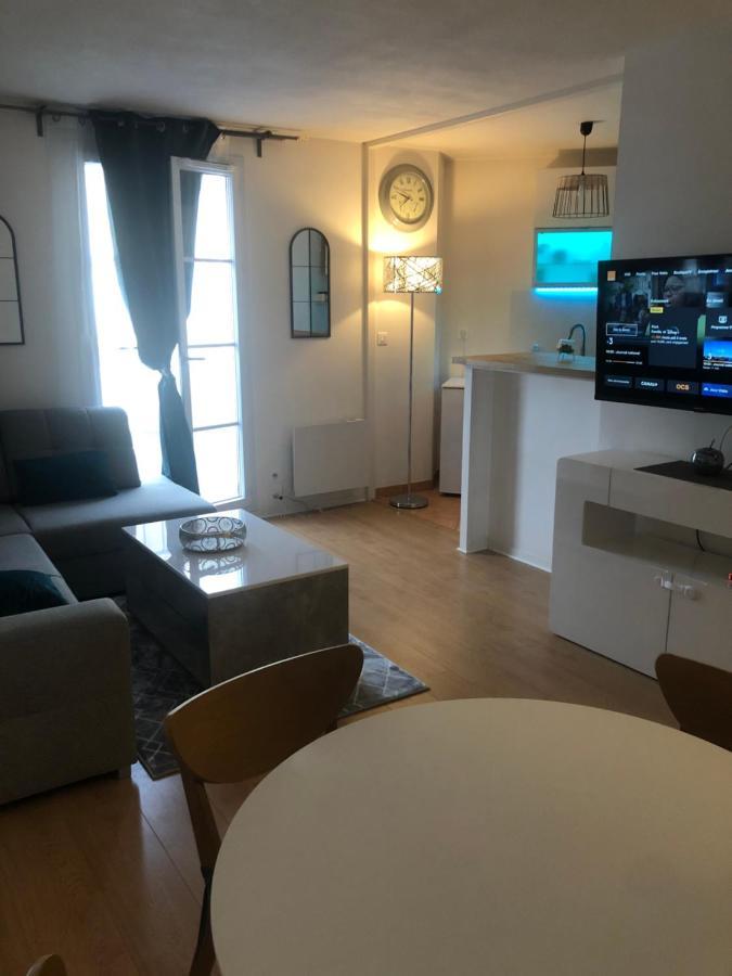 Appartement Place Toscane 세리스 외부 사진