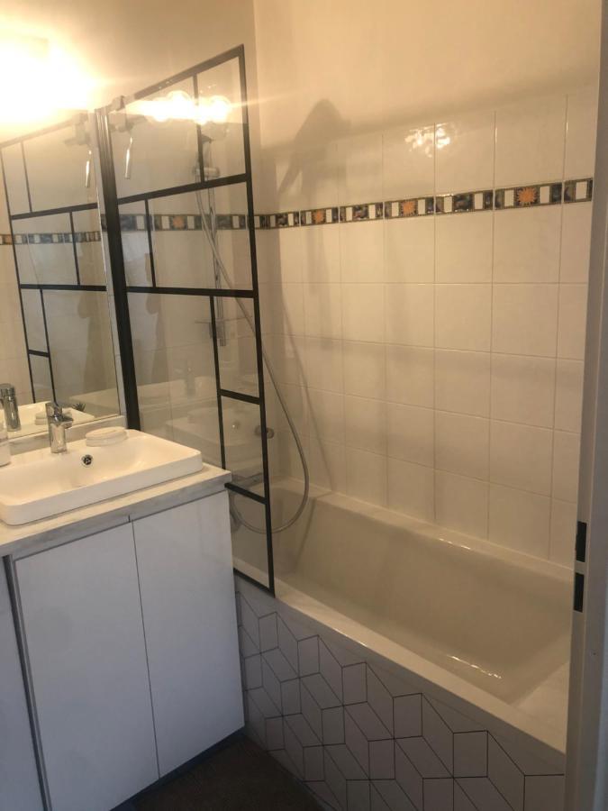 Appartement Place Toscane 세리스 외부 사진