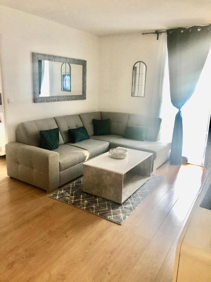 Appartement Place Toscane 세리스 외부 사진