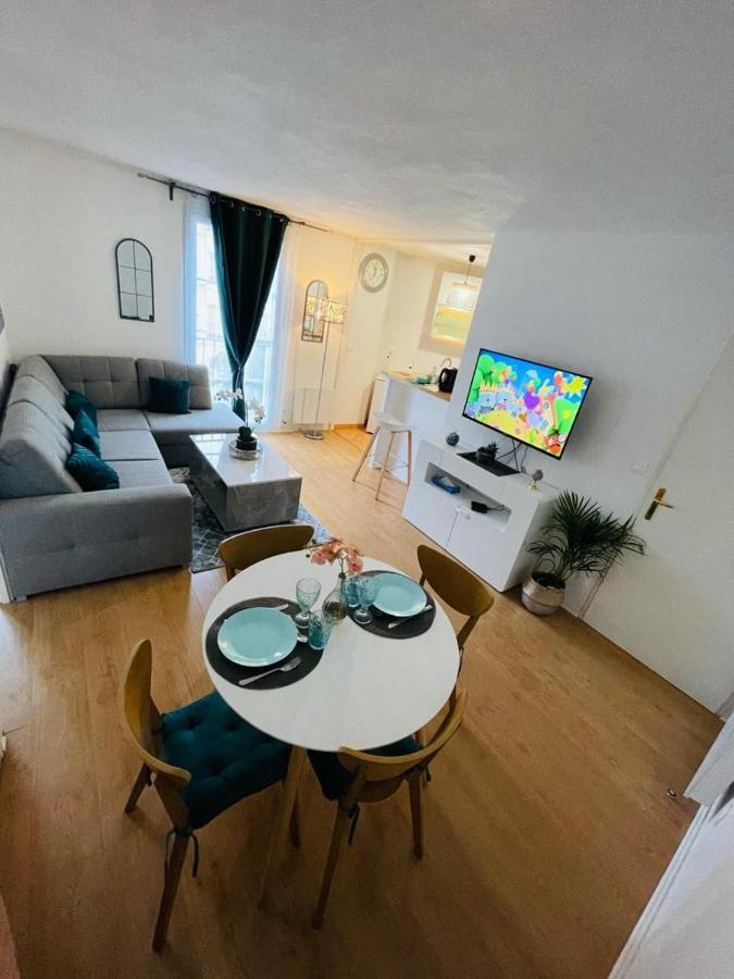 Appartement Place Toscane 세리스 외부 사진